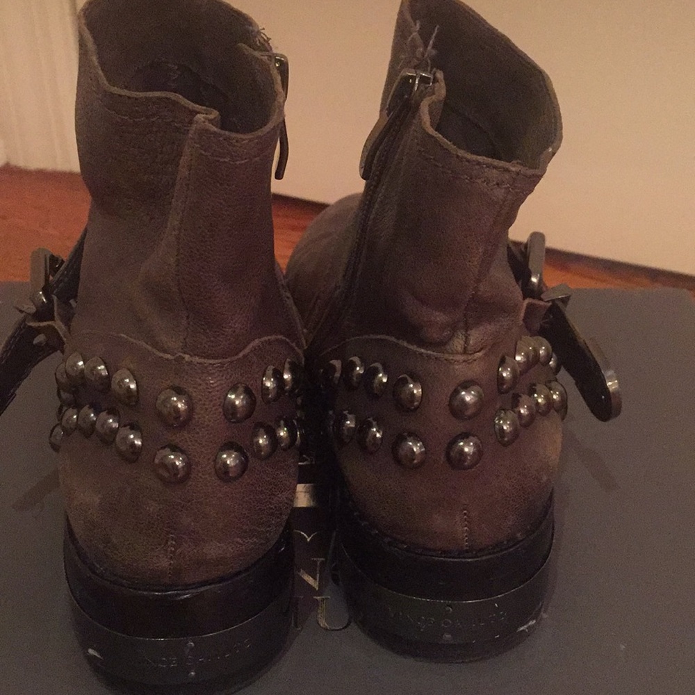 VC windetta booties - Picture 5 of 6